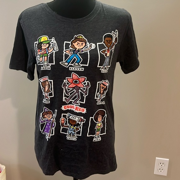 Stranger things tee shirt - Picture 1 of 5